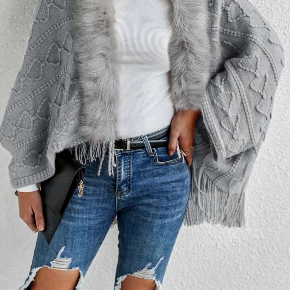 🎉🎉Host Pick 🎉🎉 SHEIN grey fuzzy open cardigan - Picture 4 of 4